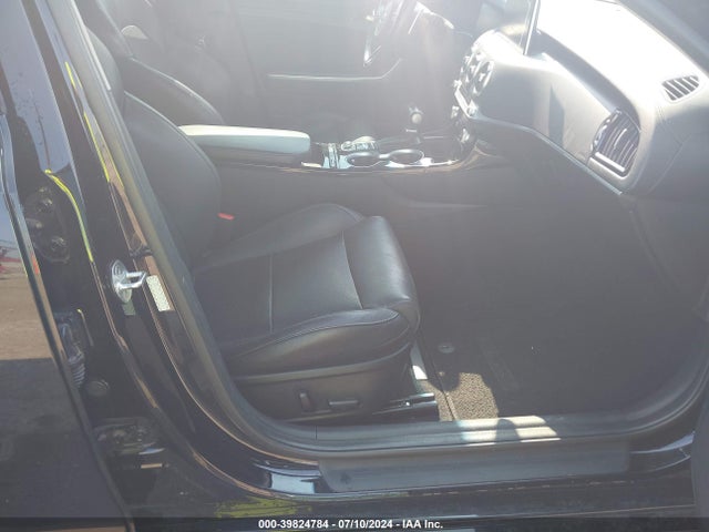 KIA Stinger Premium 2018 KNAE25LA7J6012031 Image 5