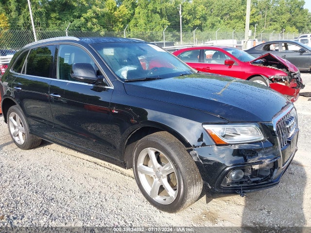 Audi Q5 2.0t Premium 2017 WA1M2AFP4HA073510 Image 1