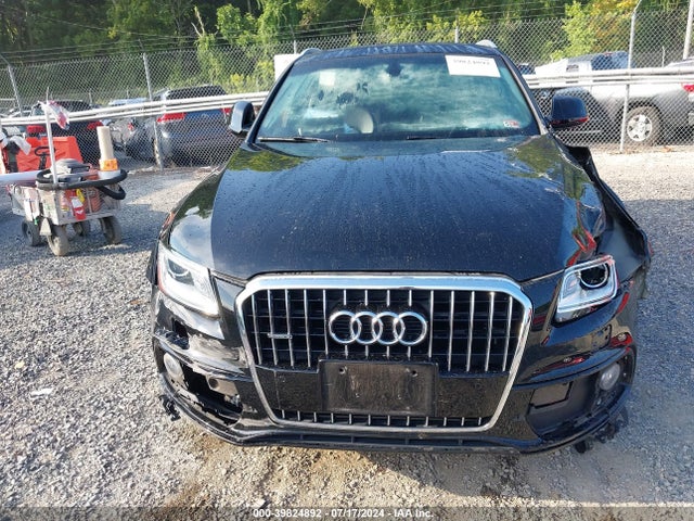 Audi Q5 2.0t Premium 2017 WA1M2AFP4HA073510 Image 12