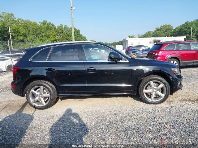 Audi Q5 2.0t Premium 2017 WA1M2AFP4HA073510 Image 13