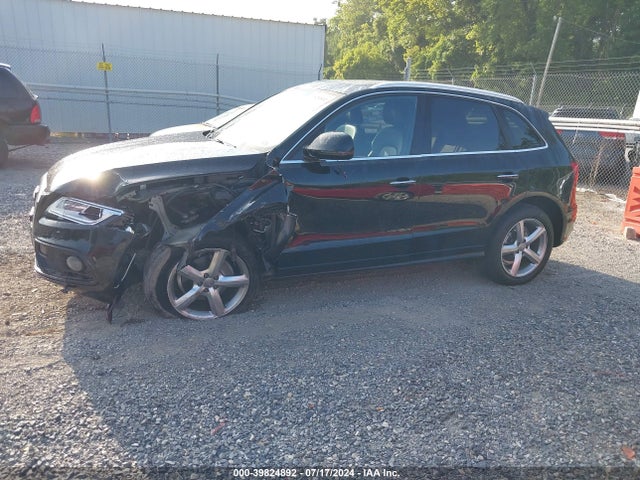 Audi Q5 2.0t Premium 2017 WA1M2AFP4HA073510 Image 14
