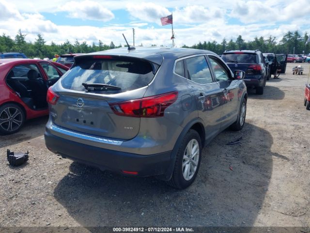 JN1BJ1CR8KW623942 Nissan Rogue Sport S