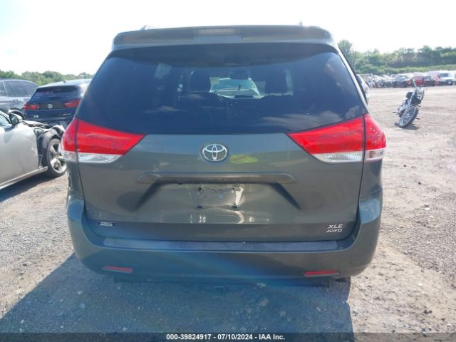 5TDDK3DC1ES086134 Toyota Sienna Xle 7 Passenger
