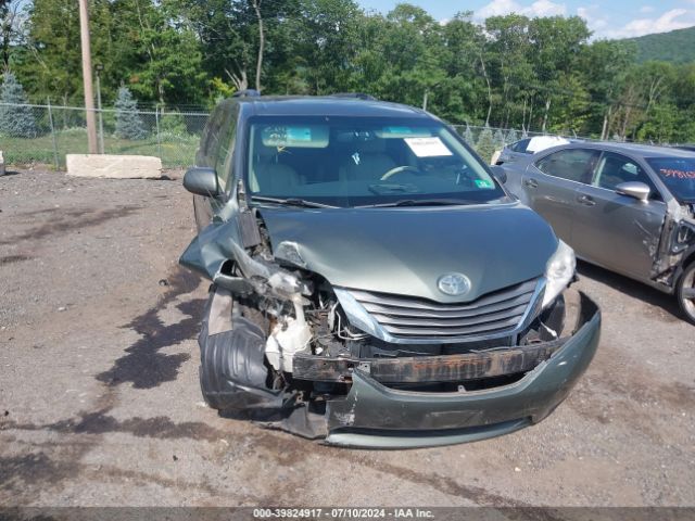 5TDDK3DC1ES086134 Toyota Sienna Xle 7 Passenger