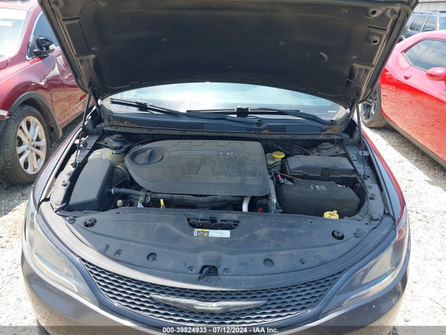 Chrysler 200 S 2015 1C3CCCDG7FN644446 Image 10