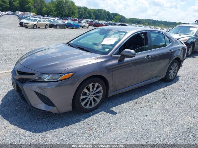 Toyota CAMRY SE 2020 4T1G11AK3LU358624 Image 2