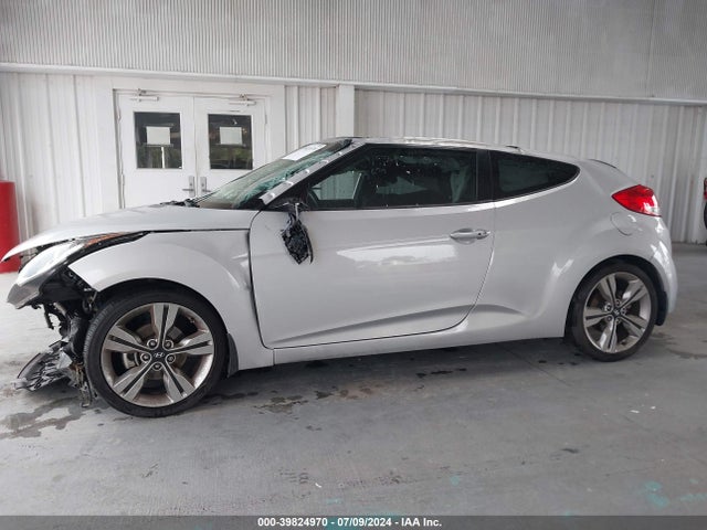 Hyundai Veloster Value Edition 2017 KMHTC6AD6HU319752 Image 15