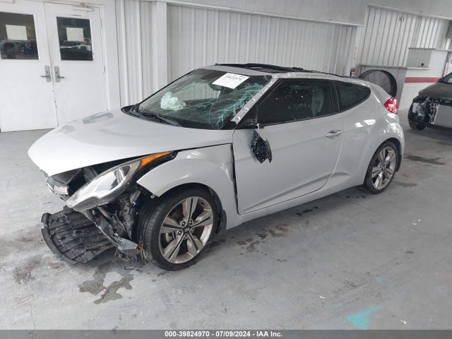Hyundai Veloster Value Edition 2017 KMHTC6AD6HU319752 Image 2