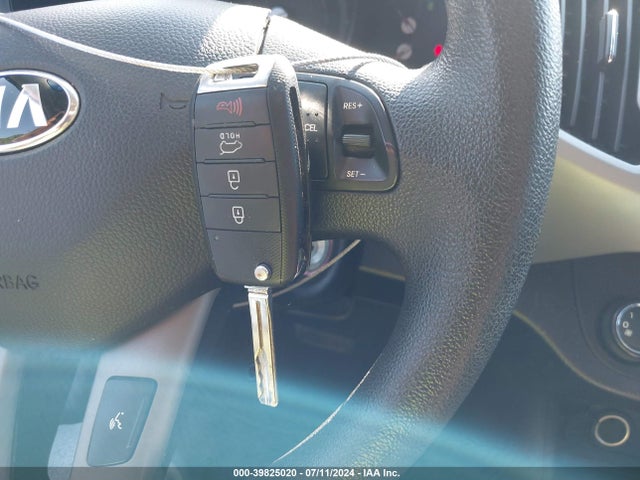 KIA Sportage Lx 2016 KNDPB3AC1G7856637 Image 11
