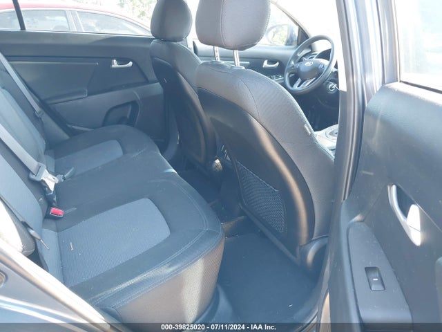 KIA Sportage Lx 2016 KNDPB3AC1G7856637 Image 8