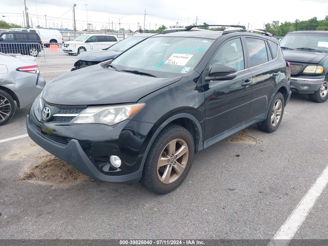 Toyota Rav4 Xle 2015 2T3WFREV9FW167897 Image 2