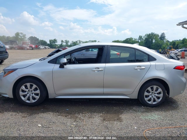 Toyota COROLLA LE 2020 JTDEPRAEXLJ109516 Image 15