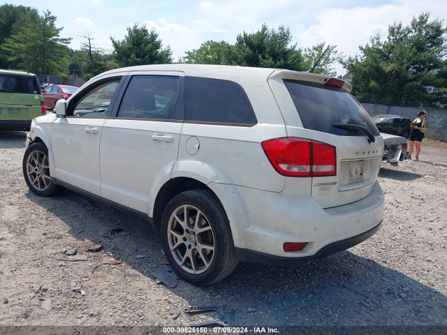 3C4PDCEG1FT664510 Dodge Journey R/t