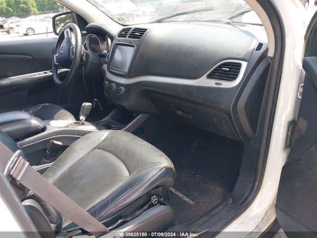 3C4PDCEG1FT664510 Dodge Journey R/t