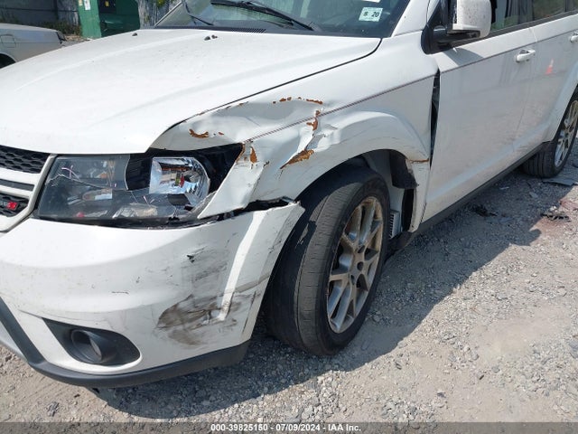 3C4PDCEG1FT664510 Dodge Journey R/t