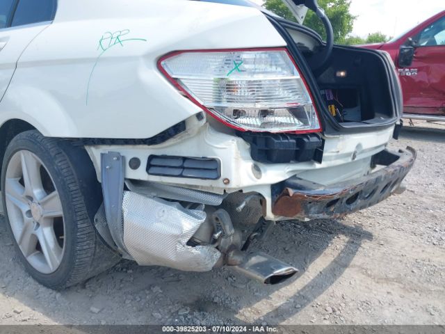 2010 MERCEDES-BENZ C-CLASS WDDGF8BB3AR095389 Photo 5