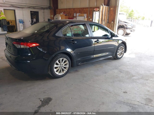 Toyota COROLLA LE 2021 5YFVPMAE3MP176569 Image 4