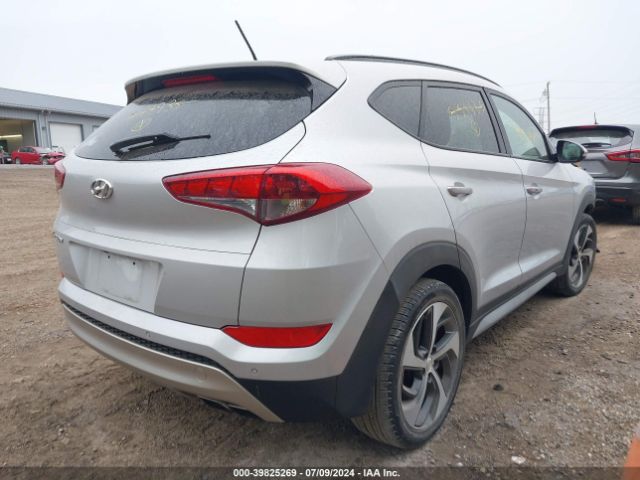 KM8J33A22HU559935 Hyundai Tucson Value