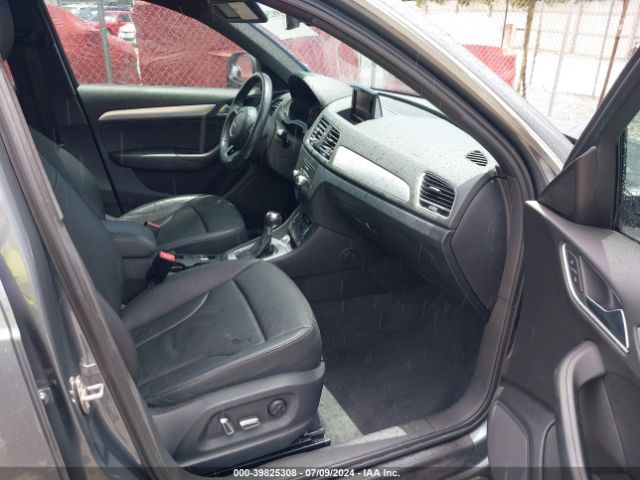 WA1BFCFS8GR015105 Audi Q3 2.0t Premium Plus
