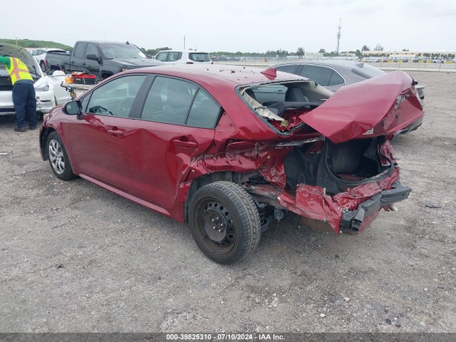 Toyota COROLLA LE 2022 5YFEPMAE3NP367586 Image 3
