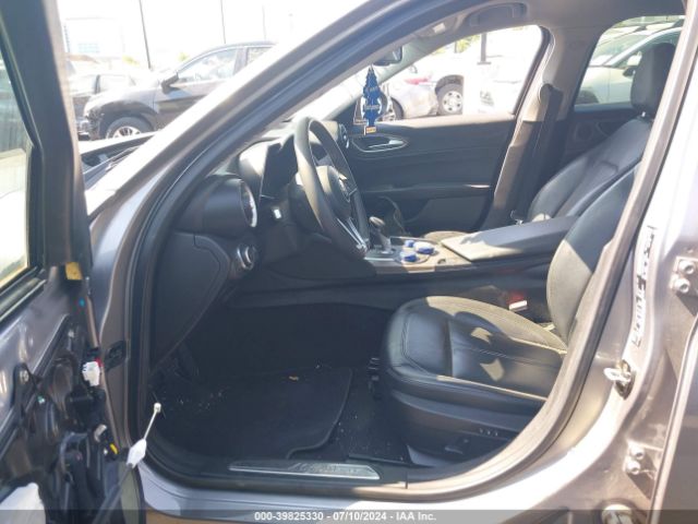 ZARFAEEN4H7538394 Alfa Romeo Giulia Ti Awd