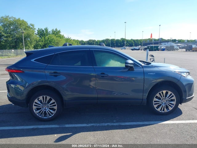 Toyota Venza Xle 2021 JTEAAAAH0MJ022135 Image 13