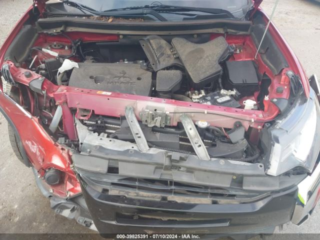 JA4AZ3A30JZ037111 Mitsubishi Outlander Es