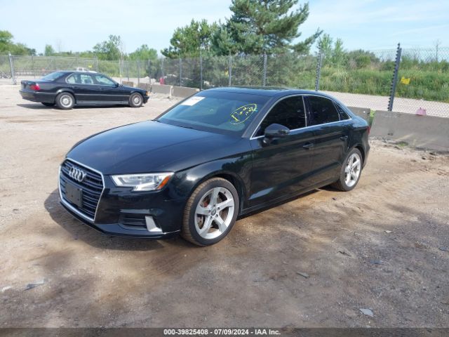 WAUBEGFF5KA097513 Audi A3 45 Premium