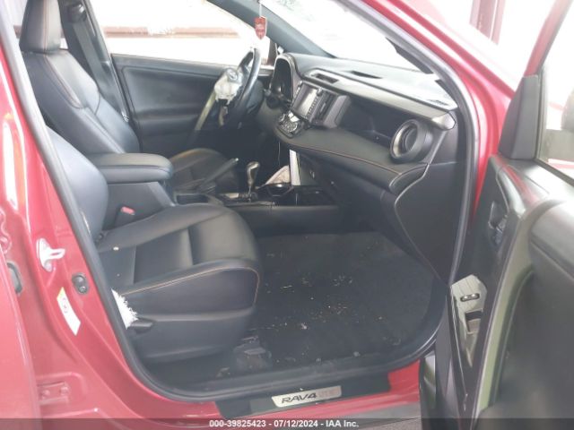 JTMJFREV4GJ070603 Toyota RAV4 SE