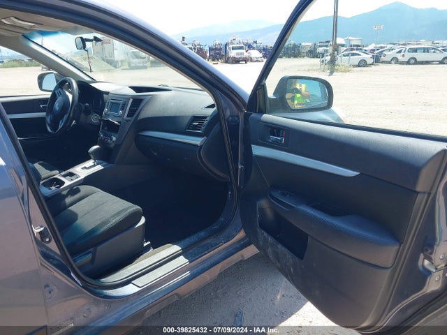 4S4BRBCC2E3280991 Subaru Outback 2.5i Premium