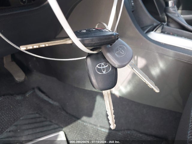 Toyota Corolla S Plus 2016 5YFBURHE3GP473134 Image 11