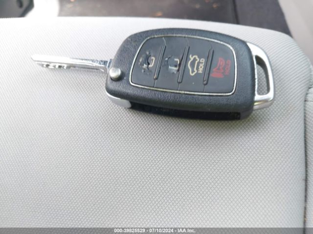 5NPE24AF9GH301132 Hyundai SONATA SE