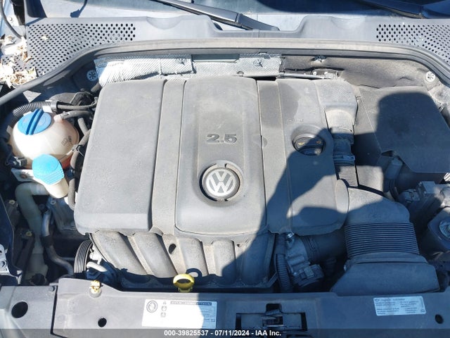 Volkswagen Beetle 2.5l 2014 3VWJP7AT1EM614073 Image 10