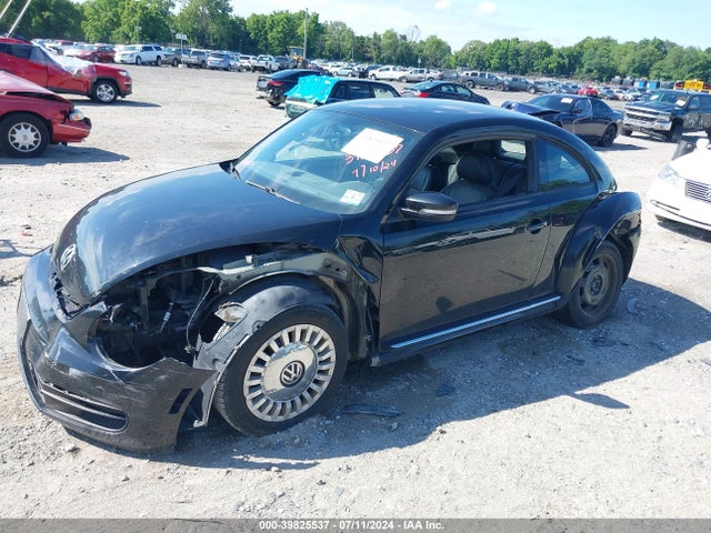 3VWJP7AT1EM614073 Volkswagen Beetle 2.5l