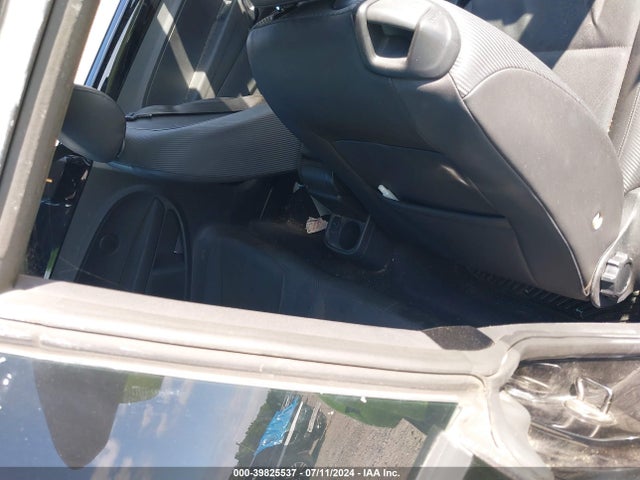 Volkswagen Beetle 2.5l 2014 3VWJP7AT1EM614073 Image 8