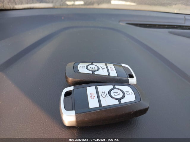 Ford FUSION SE 2018 3FA6P0H70JR107676 Image 11