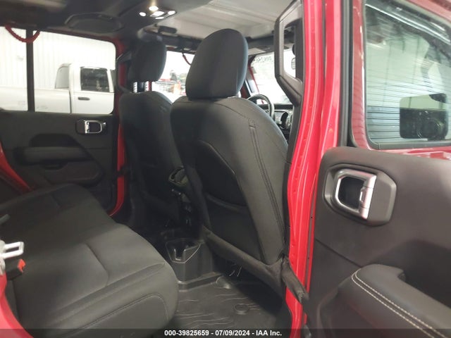 1C4HJXEN5LW203674 Jeep Wrangler Unlimited Sahara 4x4