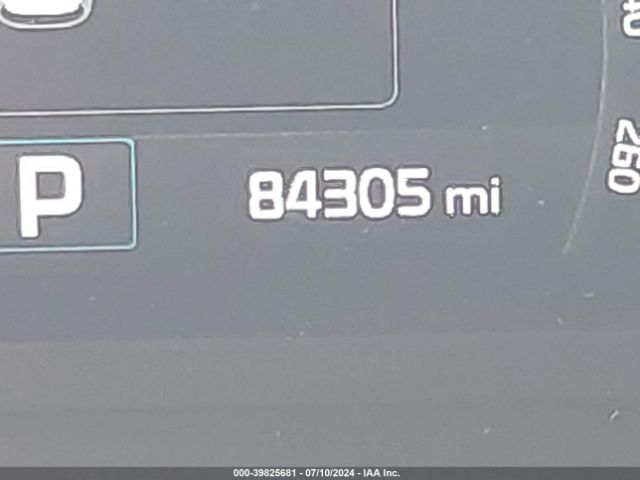 5XYPKDA52GG107467 KIA Sorento 3.3l Sx