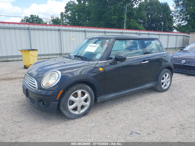 2009 MINI COOPER WMWMF33589TW77427 Photo 1