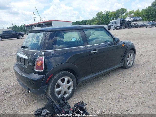 2009 MINI COOPER WMWMF33589TW77427 Photo 3