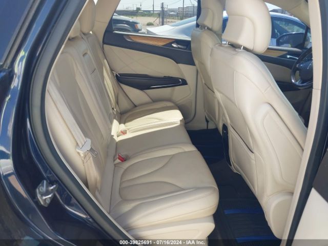 5LMCJ1A92FUJ38016 Lincoln MKC