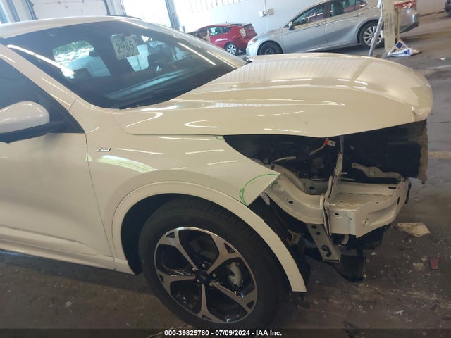 Ford Escape St-line Select 2023 1FMCU9NA7PUB13532 Image 22