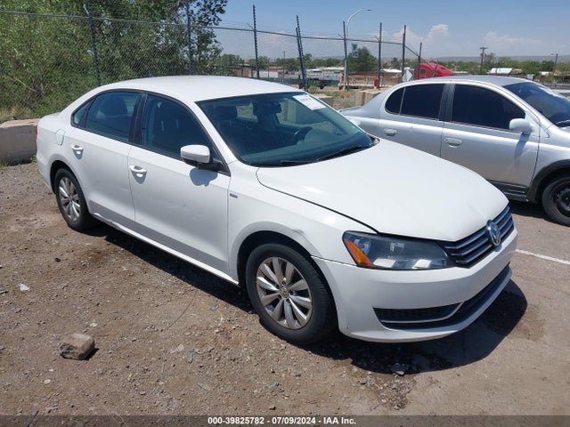 2015 1VWAT7A37FC002118 main image