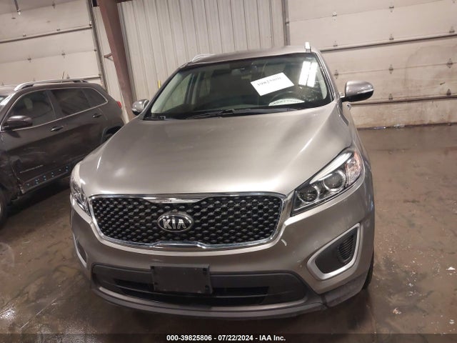 5XYPG4A38JG410373 KIA Sorento 2.4l Lx