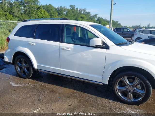 3C4PDCGB5FT746189 Dodge Journey Crossroad
