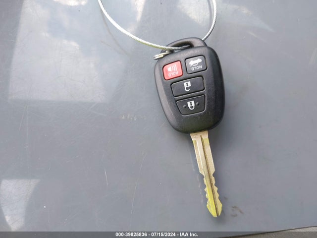 Toyota Corolla S Plus 2014 2T1BURHE9EC227542 Image 11