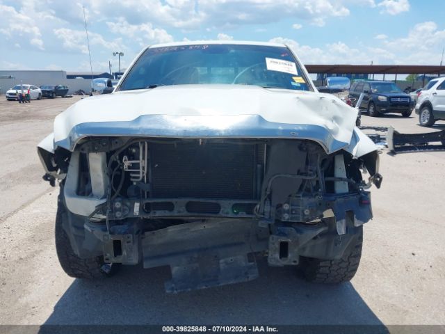 1C6RR7PT6HS591206 RAM 1500 Limited  4x4 5'7 Box