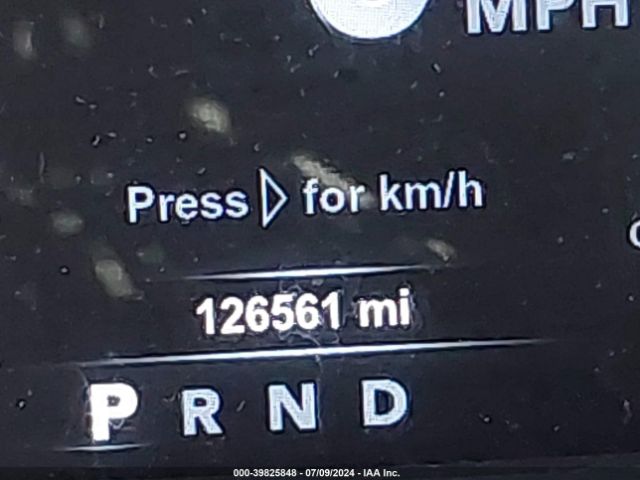 1C6RR7PT6HS591206 RAM 1500 Limited  4x4 5'7 Box