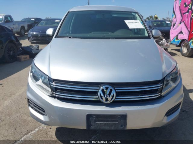 WVGBV3AX9EW592960 Volkswagen TIGUAN SE