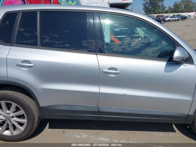 WVGBV3AX9EW592960 Volkswagen TIGUAN SE